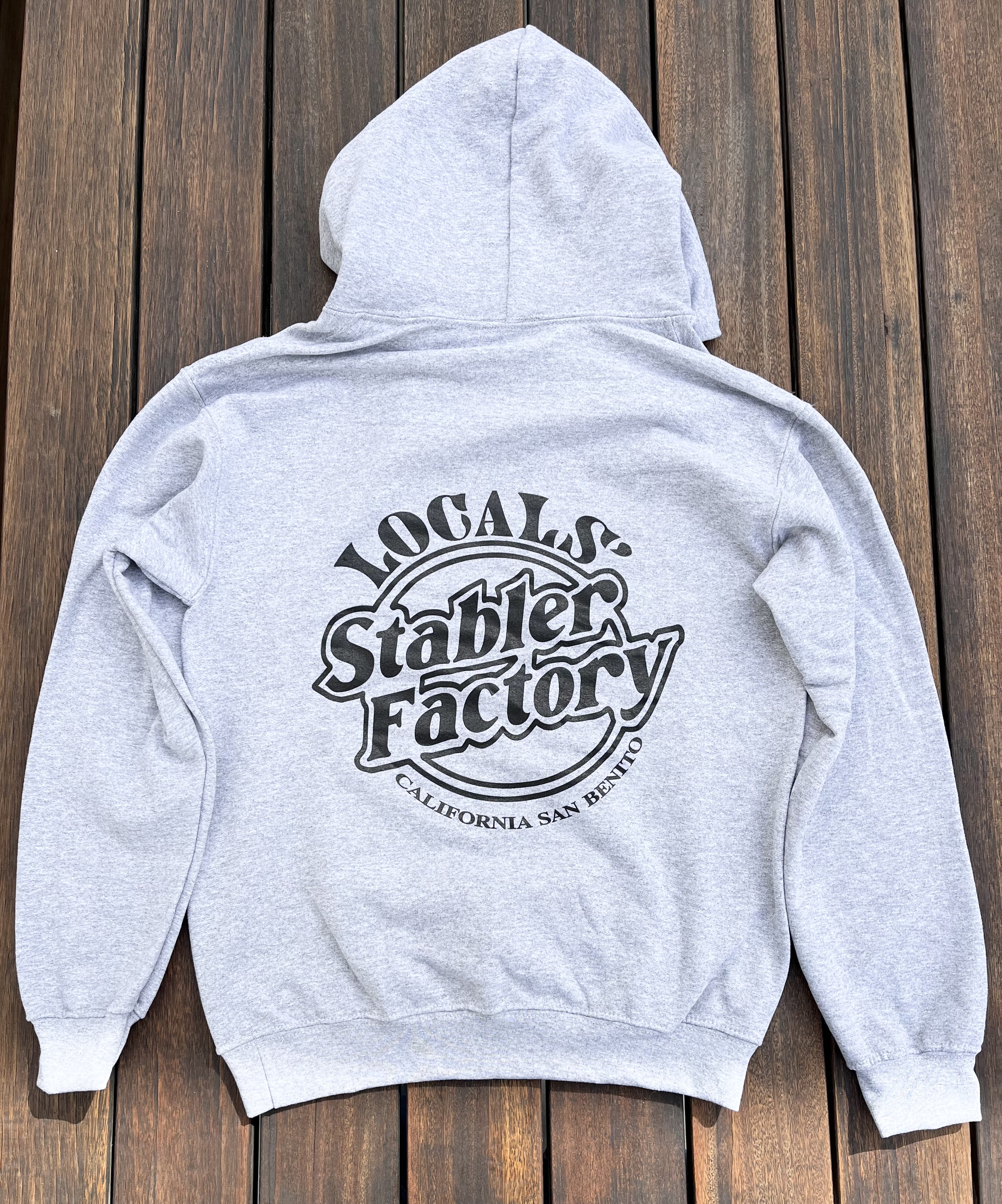 Emblem P/O sweat hoodie